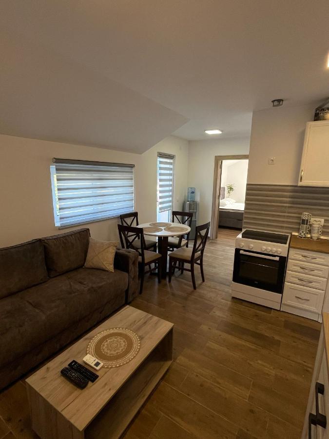 Apartments Two Olives 코토르 외부 사진