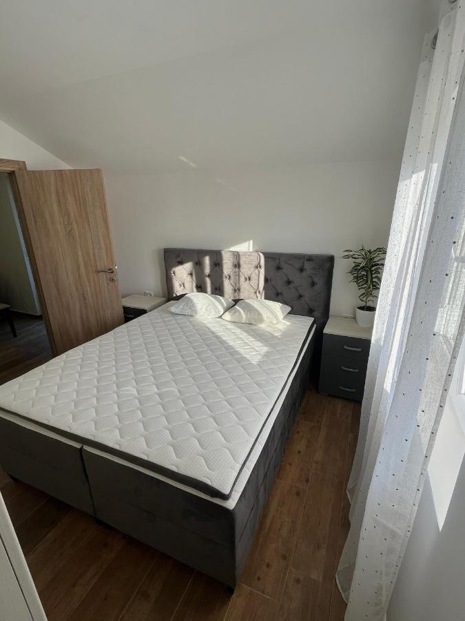 Apartments Two Olives 코토르 외부 사진